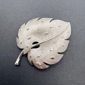 Vintage Crown Trifari Brushed Silver Tone Leaf Brooch Textured Cut‎ Outs 1.75"